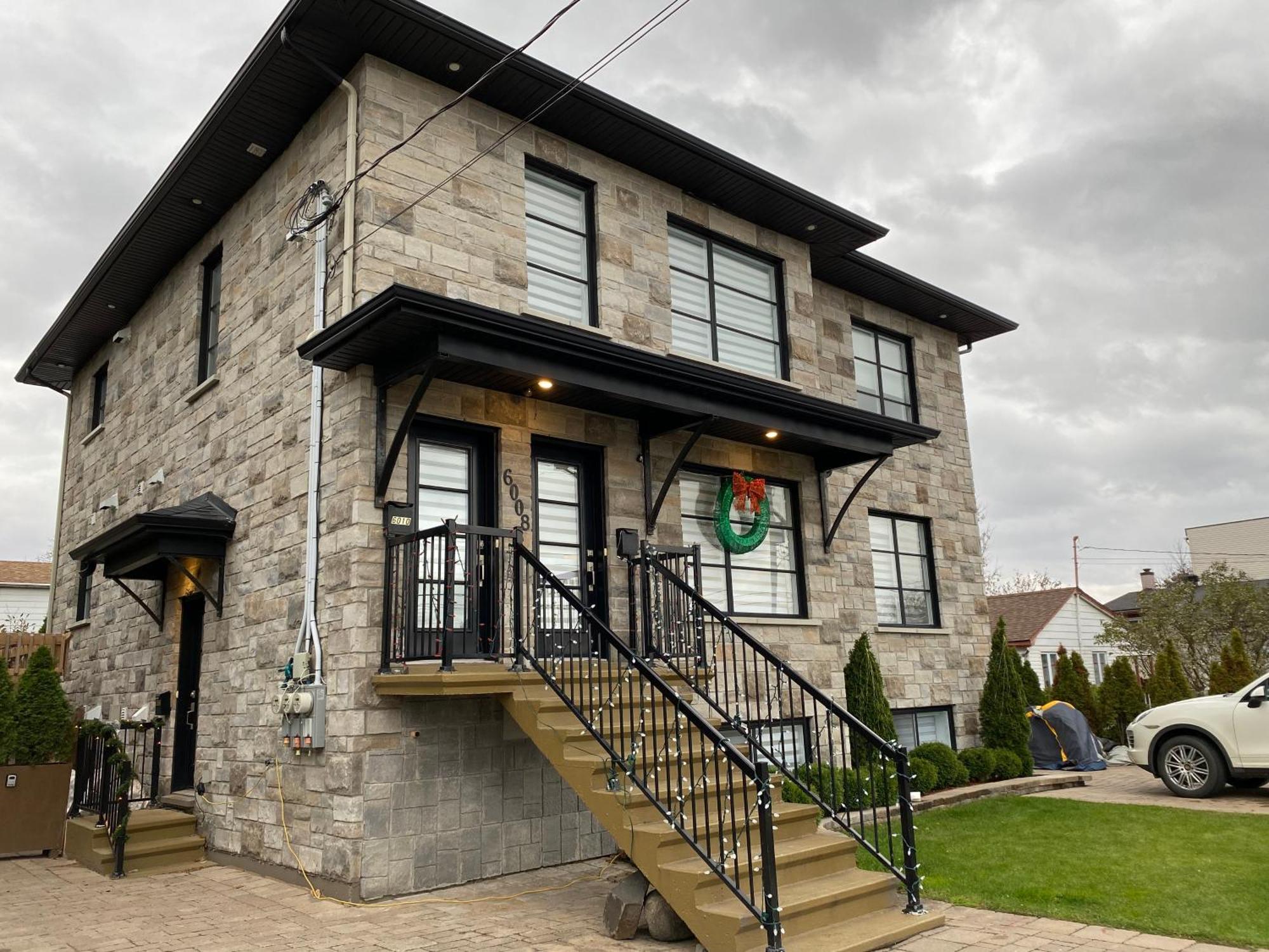 Beautiful Private Full Condo Brossard Exteriér fotografie