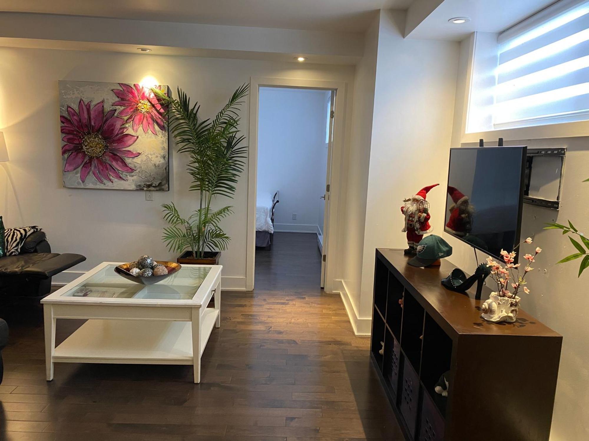 Beautiful Private Full Condo Brossard Exteriér fotografie